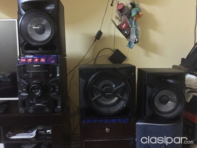 Vendo Equipo de sonido Sony — foto 3