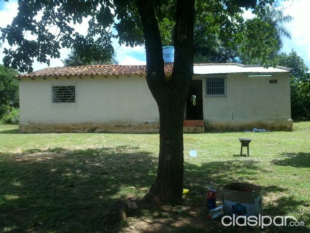 vendo casa en arroyos y esteros a 100 metros del colegio Carlos A Lopez — foto 3