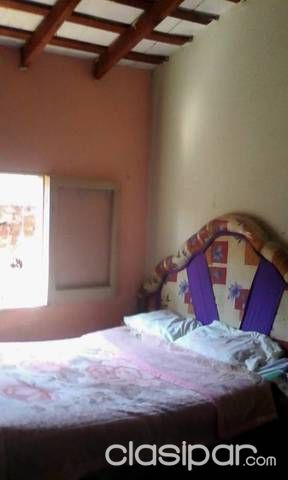Vendo amplia casa en Fdo de la Mora zona sur — foto 3
