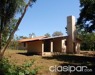 Casa Quinta con 2,5 hectáreas de tierra en Departamento de Cordillera, Caacupe, cerca de Arroyo Ytu — foto 2