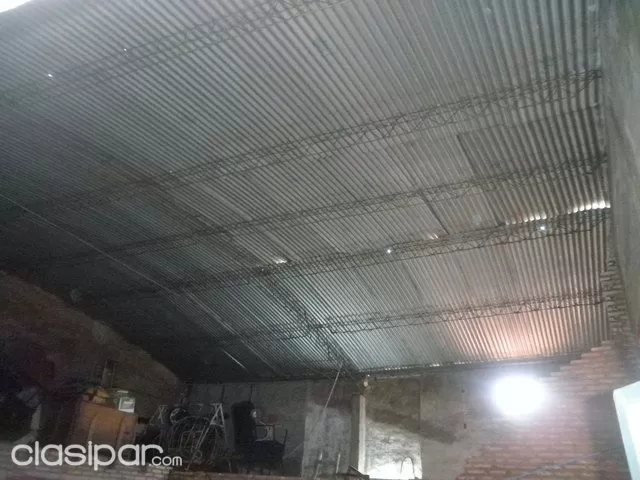 VENDO CASA A UNA CUADRA DE MARISCAL LOPEZ Y MADAME LYNCH — foto 2