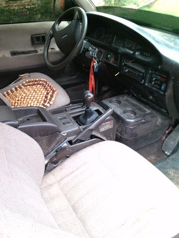 Cambio mi Toyota furgon x Terreno, -valor estimado Gs15 mllns tel.0985-345790 — foto 2