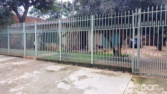Hermosa casa en Mariano Roque Alonso — foto 2