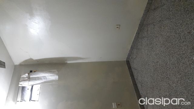 ALQUILO PIEZA CON BAÑO PRIVADO ZONA LOMA PYTA — foto 2