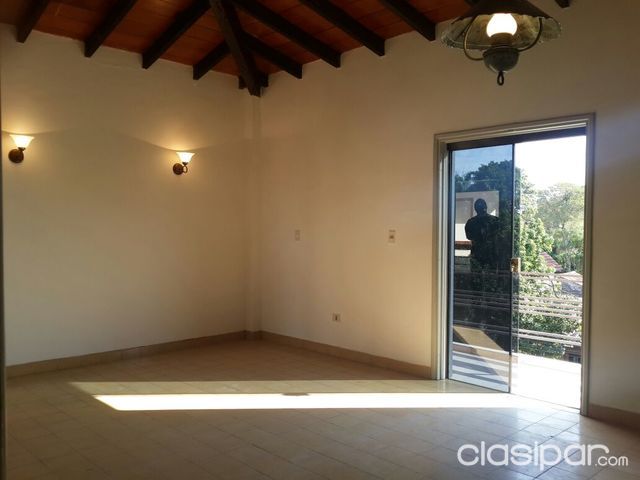DPTO. EN EDIFICIO SEGURO Y RESIDENCIAL Z SAN MARTIN Y PAPA JUAN XXIII — foto 3