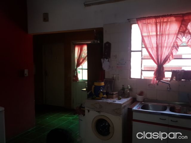 VENDO HERMOSA CASA EN CENTRO DE LUQUE — foto 2