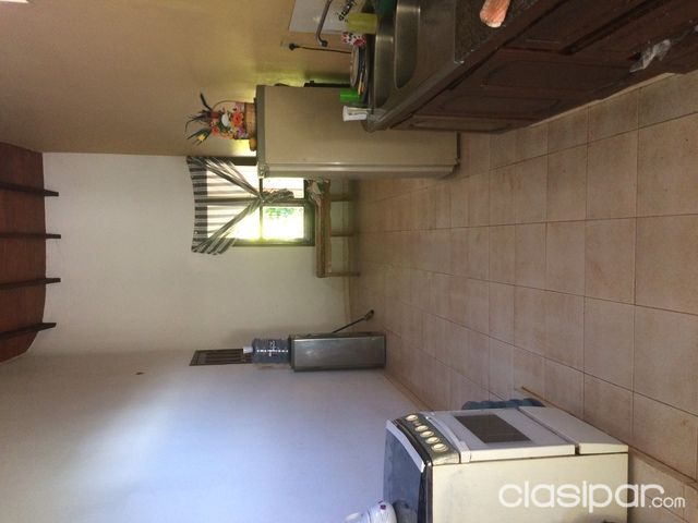 CASA EN BARRIO KA AGUY RORY, ENCARNACION — foto 2