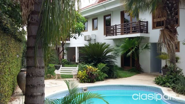Vendo CASAMANSION en barrio Miraflores (zona C.U.R.D.A) — foto 3