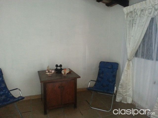 Departamento semi amoblado zona Derecho UNA — foto 3
