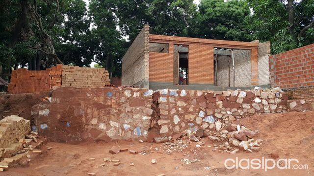 VENDO DUPLEX EN LAMBARE EN CONSTRUCCION — foto 2