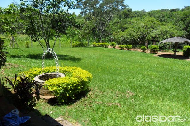 VENDO CASA DE VERANO EN EL CENTRO DE PIRIBEBUY CON PISCINA — foto 3