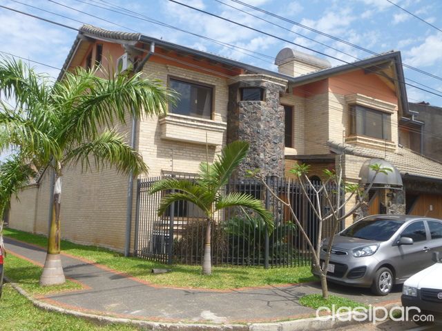 VENDO CASA EN BARRIO SAN JORGE CERCA DE AV. SANTA TERESA — foto 2
