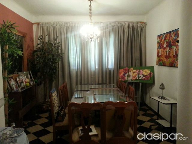 ATENCION INVERSIONISTAS! VENDO HERMOSO TERRENO CON CASA EN B° LAS MERCEDES. IDEA PARA EDIFICIOS DEPARTAMENTOS!! 7 PISOS — foto 2