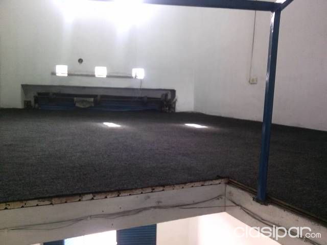 Alquilo salon comercial exelente ubicacion — foto 3