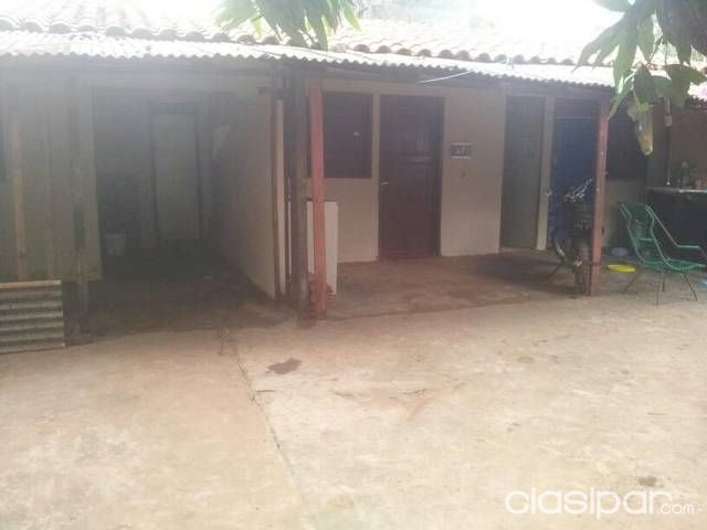 Hermosa casa con amplio patio — foto 3