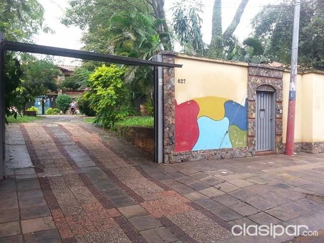 Vendo Casa De Dos Piso Sobre Brunio Guggiari Nº 627 — foto 2