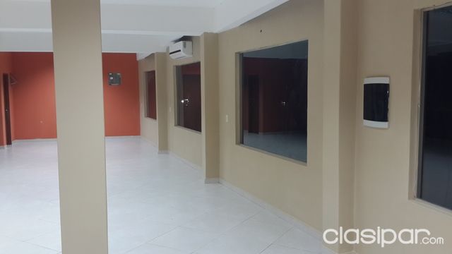 ALQUILO HERMOSO Y AMPLIO SALON EN LAMBARE!!! — foto 2