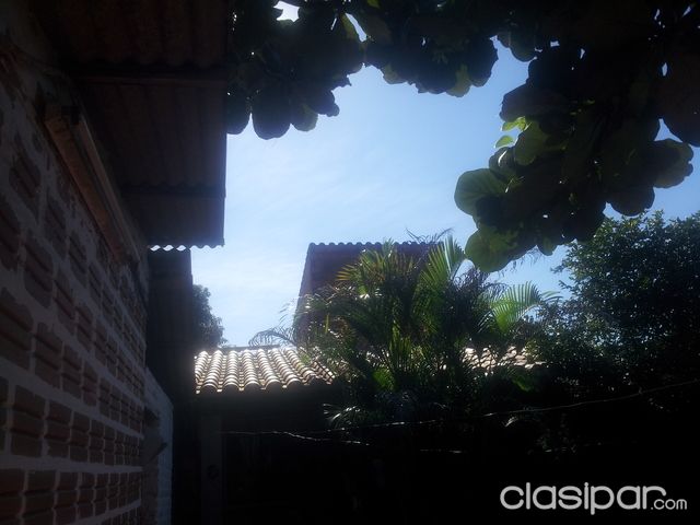 vendo casa en 4to barrio Luque hermosa zona!!! — foto 2