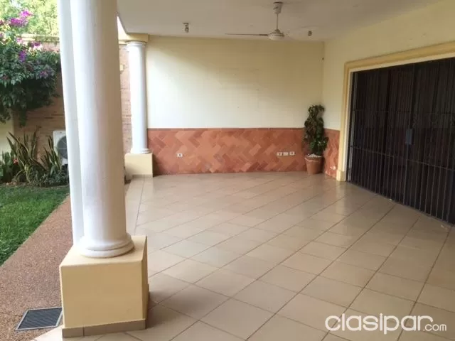 ALQUILO Residencia de 4 dormitorios zona Mburucuya cpiscina!!! — foto 3