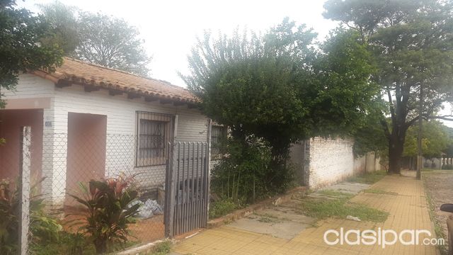 vendo casa en esquina especial para duplex 12x30m2. titulo e impuesto al dia. — foto 3