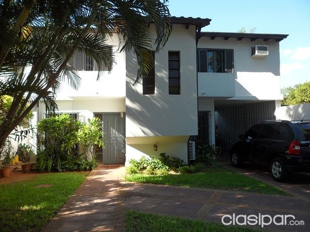 VENDO CASA EN LAMBARÉ - BARRIO KENNEDY — foto 2