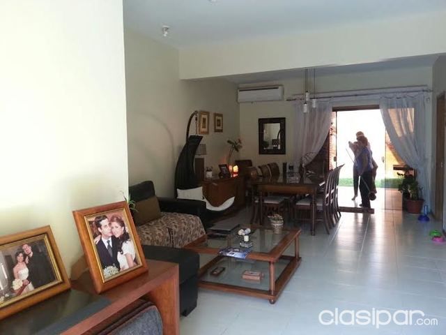 VENDO HERMOSO DUPLEX EN LUQUE - ZONA BARRIO JARDIN DE ORO — foto 3