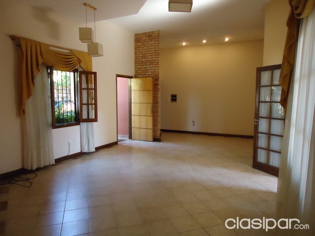 VENDO DUPLEX. BARRIO HERRERA. EXCELENTE UBICACION!! — foto 2