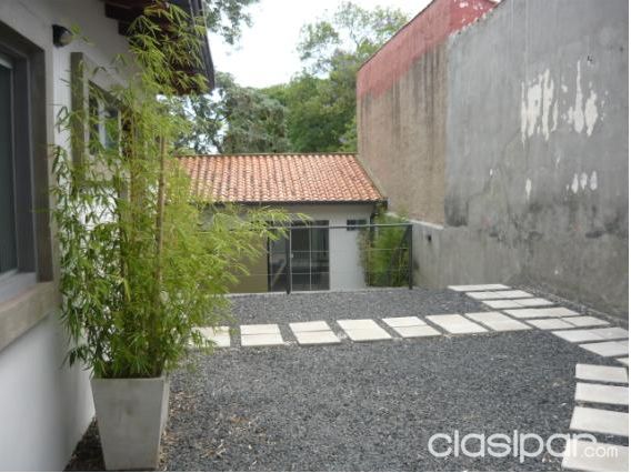 VENDO CASA TOTALMENTE EQUIPADA PARA OFICINA EN EL CENTRO — foto 2