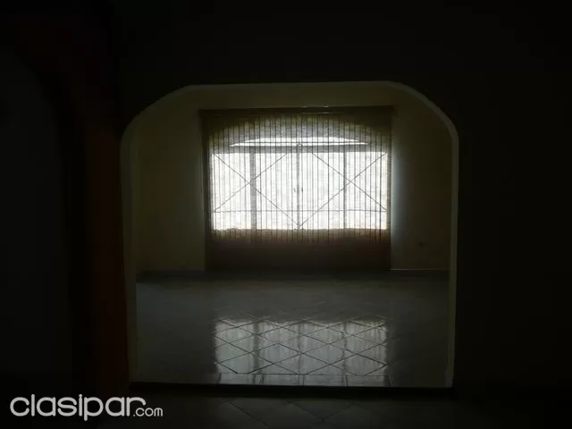 HGA INMOBILIARIA ALQUILA PARA OFICINA AMPLIA CASA SOBRE KUBISCHECK — foto 3