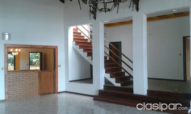 Casa estilo colonial - Country Clube, Ciudad del Este — foto 2