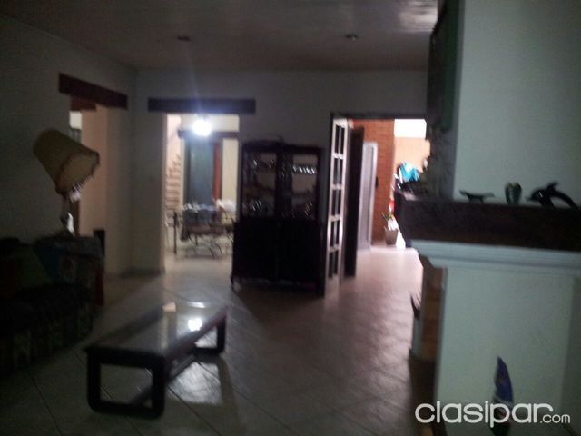 VENDO SALÓN COMERCIAL SOBRE AVENIDA ESPAÑA — foto 3