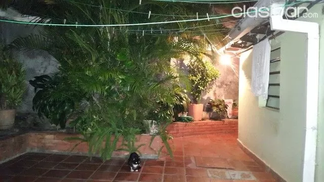 VENDO CASA EN ASUNCION...SOBRE AVENIDA JAPON A TRES CUADRAS DE FELIX BOGADO — foto 3
