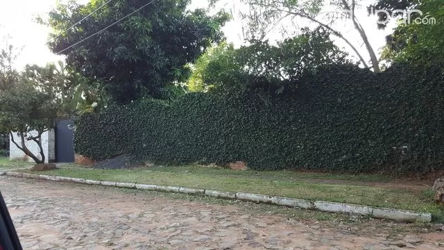 VENDO CASA EN BARRIO LOS LAURELES — foto 2