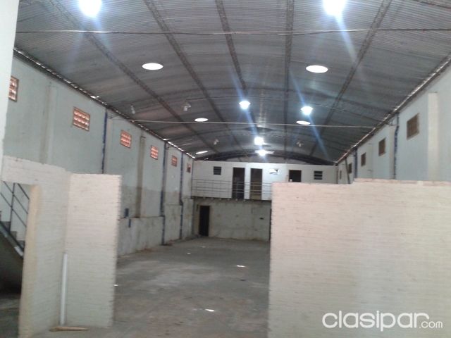 DUEÑO ALQUILA TINGLADO EQUIPADO - ZONA HIPODROMO — foto 3