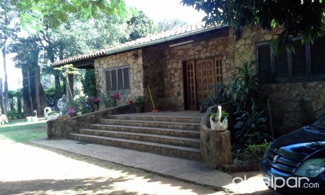 URGENTE VENDO HERMOSA CASAQUINTA EN AREGUA 3 HAS, — foto 3