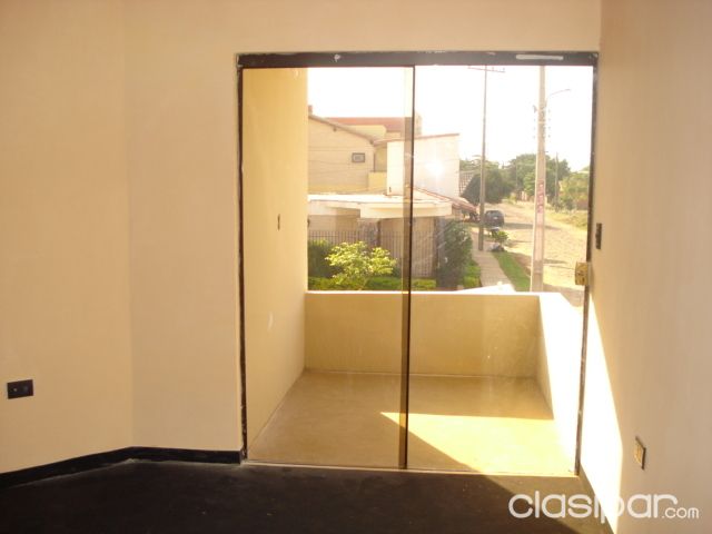 DUPLEX Z SUPER LOS JARDINES. VILLA ADELA. LUQUE — foto 2