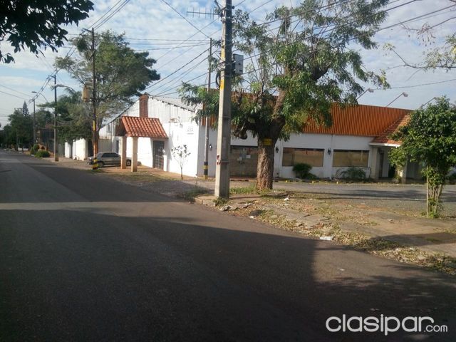 VENDO AMPLIO TERRENO SOBRE 25 DE MAYO. BO SEMINARIO. 2.513 M2 — foto 3