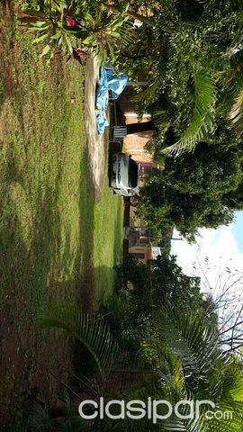 Oferta de Casa en Ñemby con dos viviendas y terreno con salida de calle a calle! — foto 2