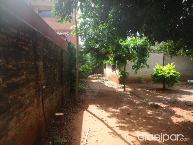 VENDO CASA - zona Leopardi y 11 de setiembre — foto 2