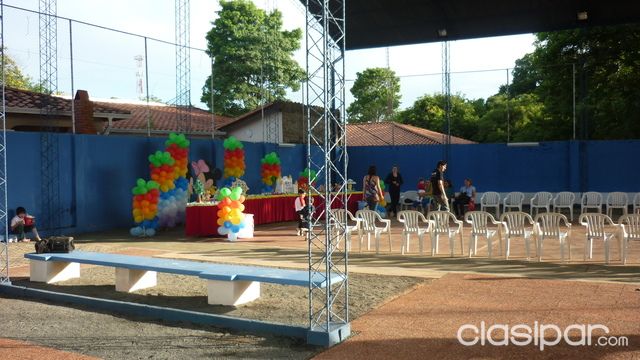 ALQUILO HERMOSO LOCAL TECHADO PARA EVENTOS. — foto 2