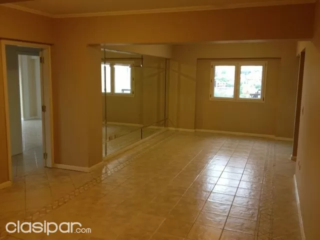 DEPARTAMENTO PISO 11 EDIFICIO KARIMI - CON VISTA AL RIO Y COSTANERA — foto 2