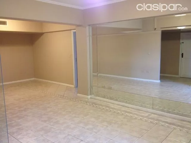 DEPARTAMENTO PISO 11 EDIFICIO KARIMI - CON VISTA AL RIO Y COSTANERA — foto 3