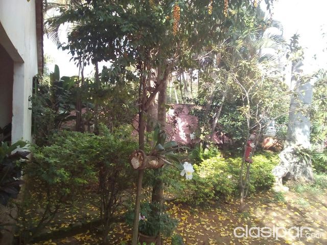 CASA ZONA SHOPPING SAN LORENZO (Bo. Sta. María) Gs. 220.000.000.- — foto 2