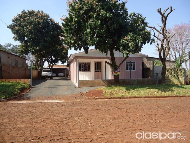 Vendo casa de madeira pintada piso ceramica,fora pvc, oferta — foto 3