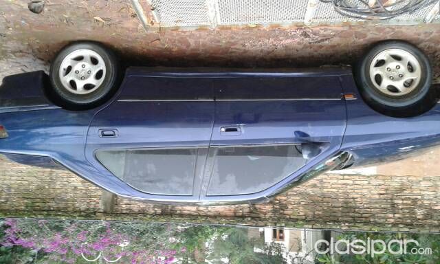 Vendo un auto — foto 3