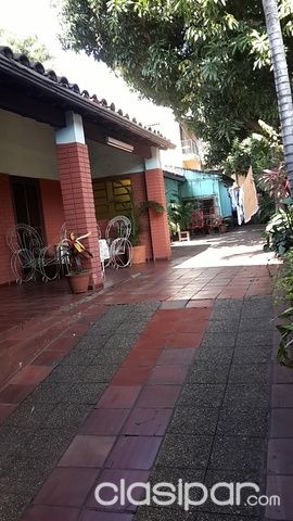 Vendo casa zona luque Centro — foto 3