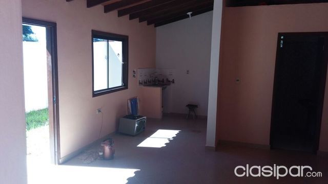 OFERTA POR TIEMPO LIMITADO, CASA A ESTRENAR UBICADA EN ÑEMBY, 2 HABITACIONES, A MEDIA CUADRA DE AVDA. CAAGUAZU Y 6 DE ACCESO SUR — foto 2