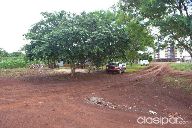 VENDO ESA CASA DE MATERIAL BEM LOCALIZADO OFERTA — foto 3