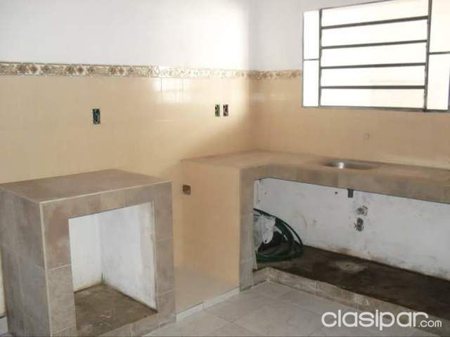 Casa en 4to barrio -Luque — foto 3