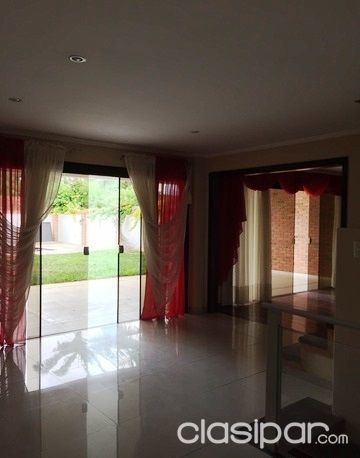 vendo hermosa residencia en barrio herrera — foto 2